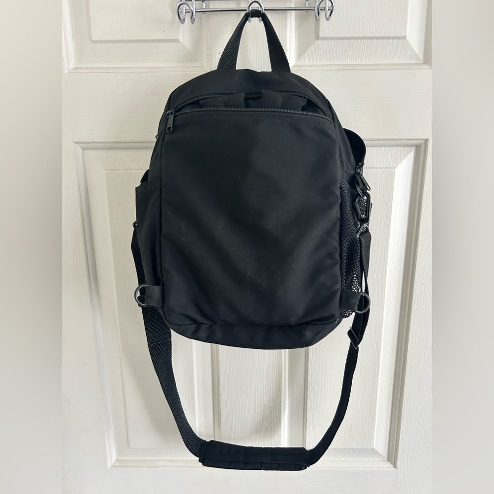 Eagle Creek Dual Function Messenger Bag Backpack - Picture 2 of 11